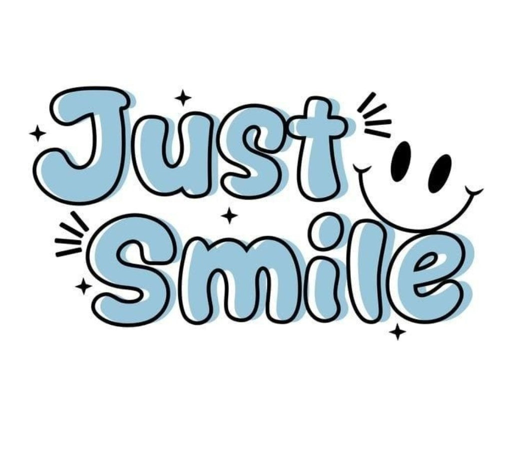 "Just Smile" Positive Graphic T-Shirt - Preppy Aesthetic Tee